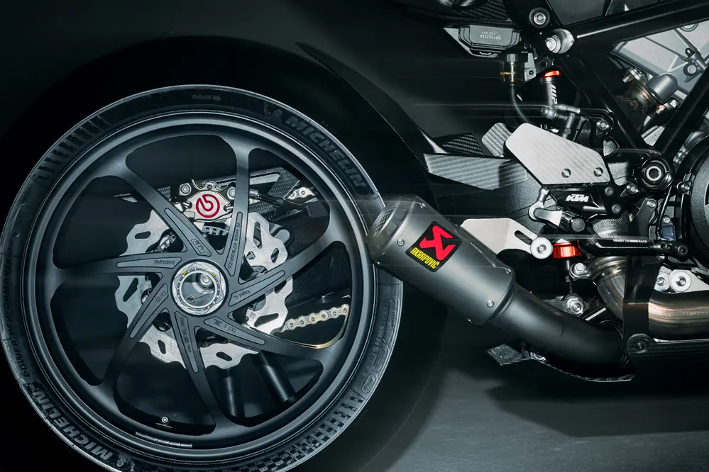 KTM 1390 Super Duke RR Track