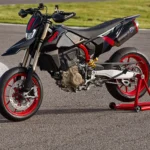 2027 Ducati Hypermotard 698 Mono Nera (2)
