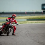 2027 Ducati Hypermotard 698 Mono Nera (4)