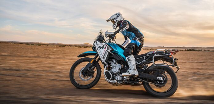 CF Moto 450MT